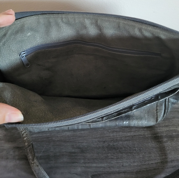 Vintage Gray Eel Skin Leather Shoulder Bag 1980s main image 5